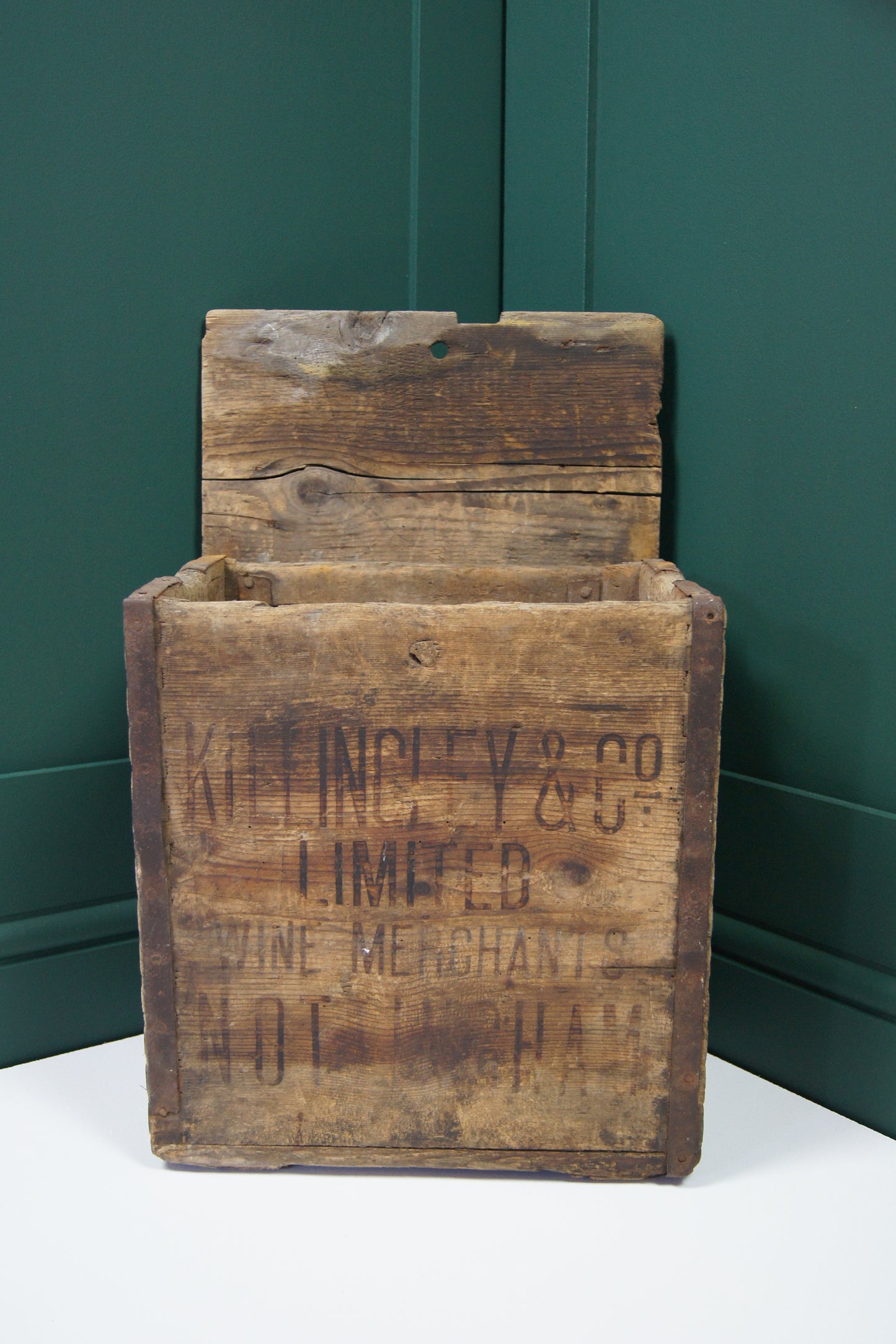 Vintage Pine Wine Crate