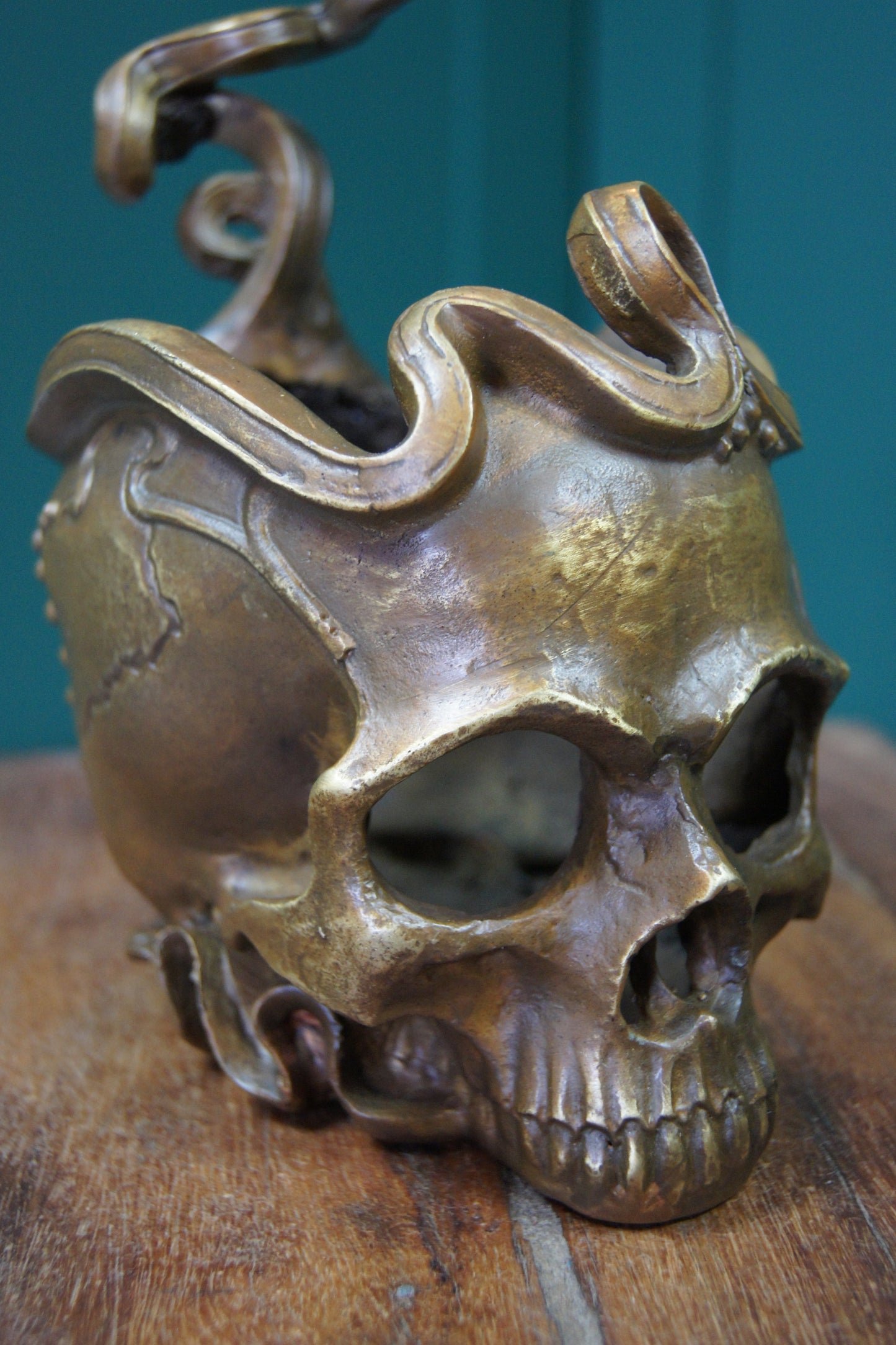 Bronze Skull and Snake Decorative Pot