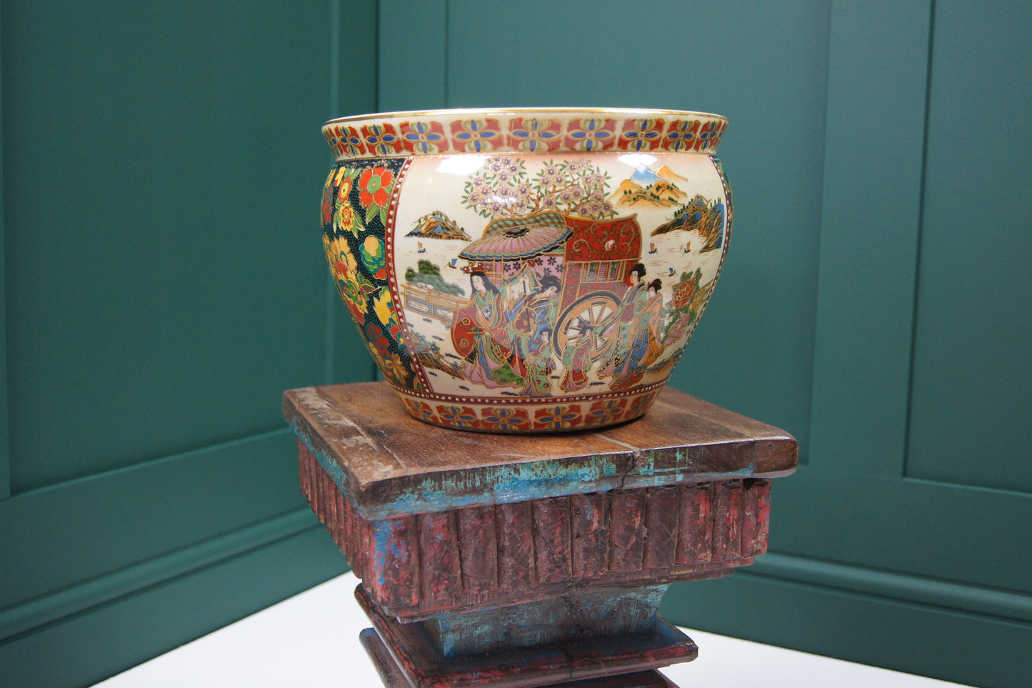 Gilt Oriental Chinese Planter