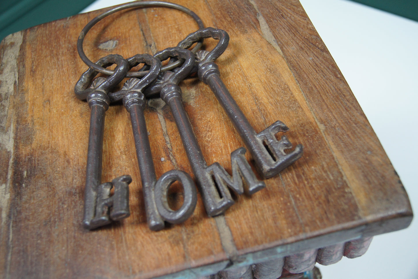 Set of 4 Large Cast Iron 'HOME' Keys