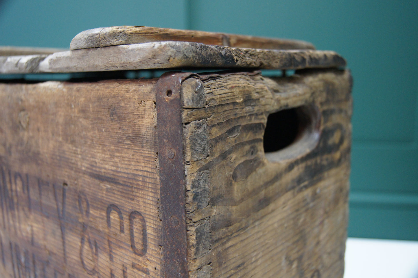 Vintage Pine Wine Crate