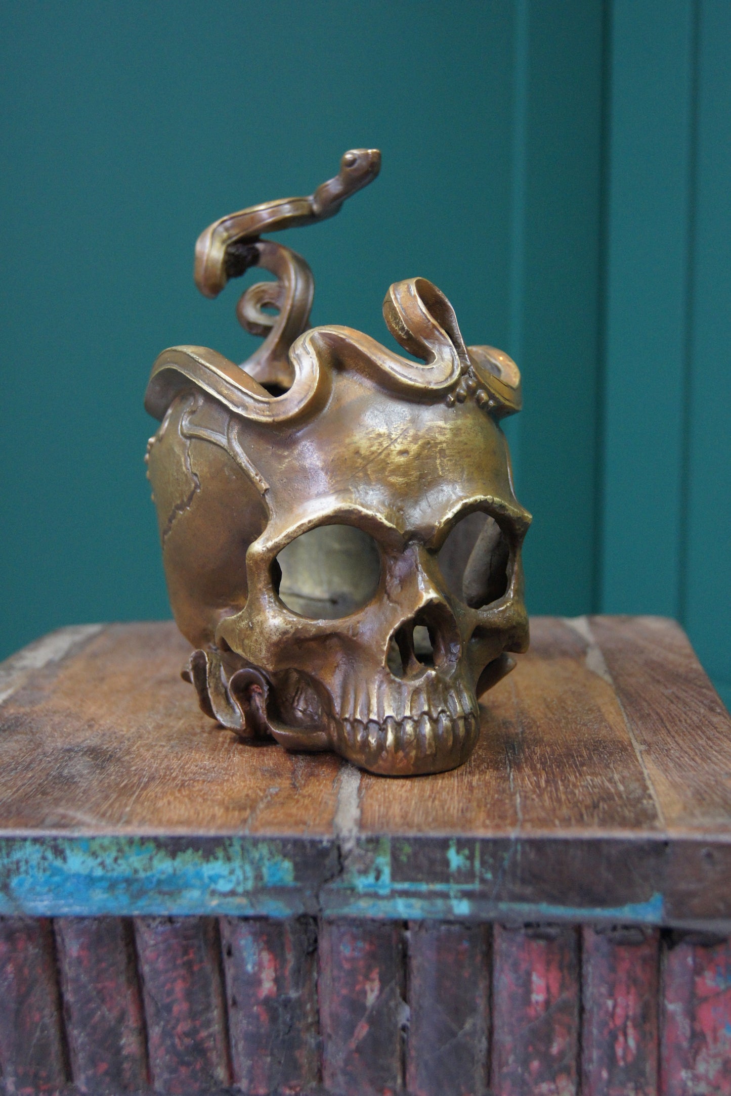Bronze Skull and Snake Decorative Pot