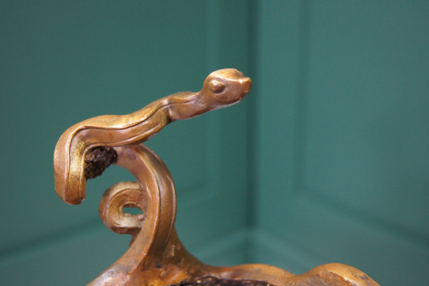 Bronze Skull and Snake Decorative Pot