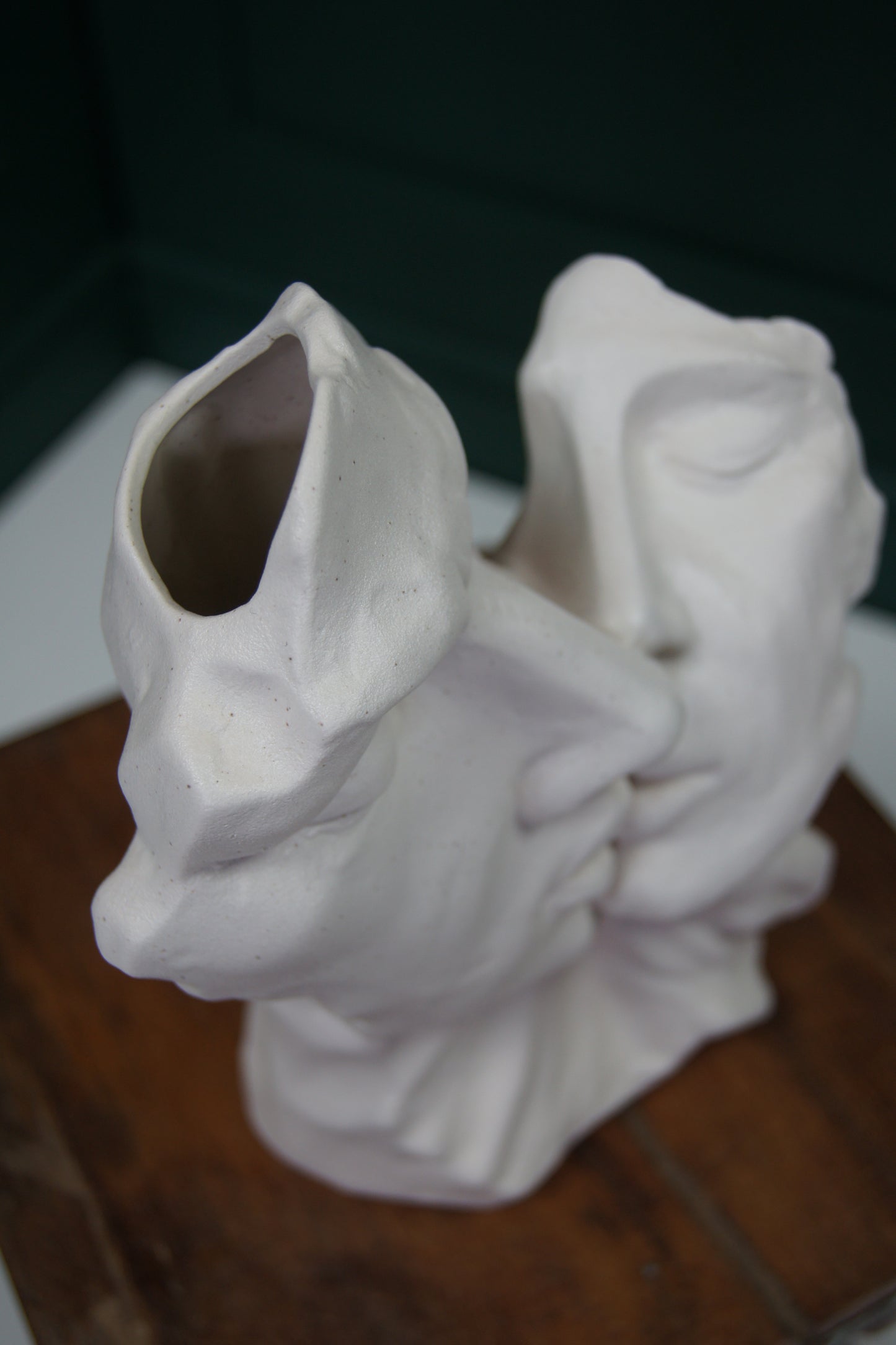 Kissing Couple Sculpture Vase