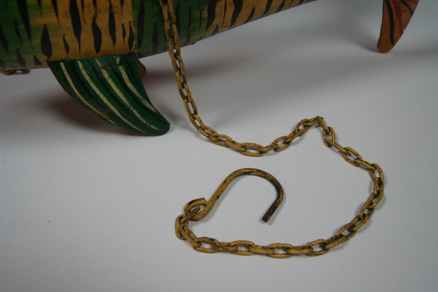 Hanging Painted fish - Multicoloured