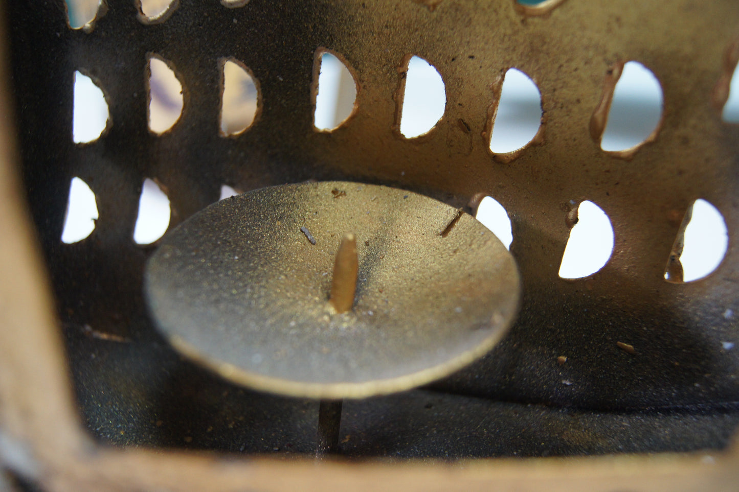 Hanging Metal Candle Holder Lantern Piranhas