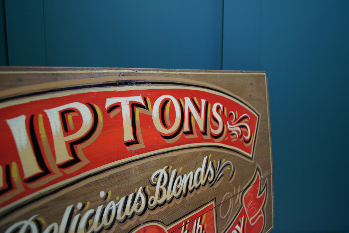Lipton's Delicious Blends Advertising Sign
