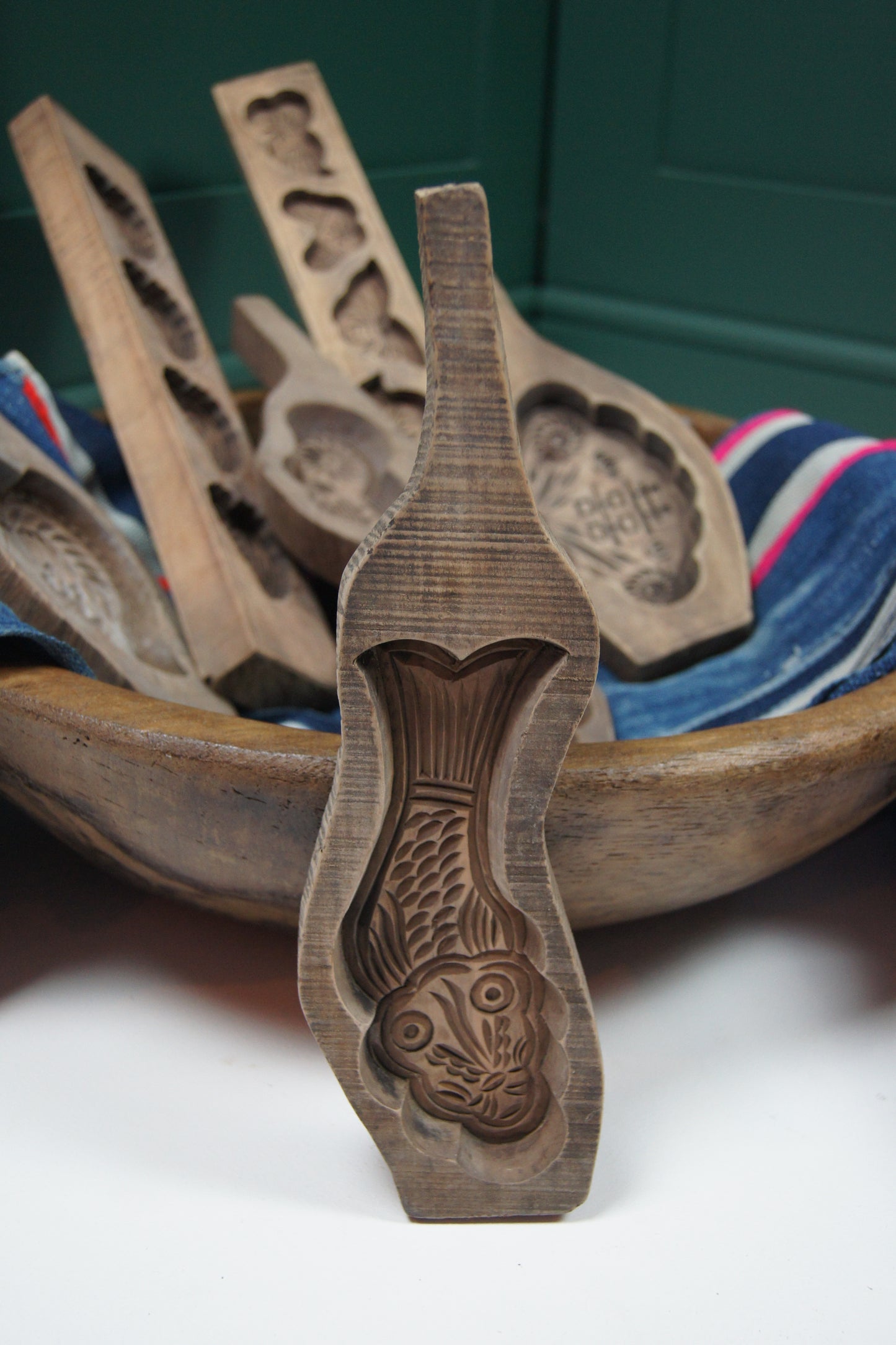 Medium Wooden Vintage Chinese/Japanese Cake Mold