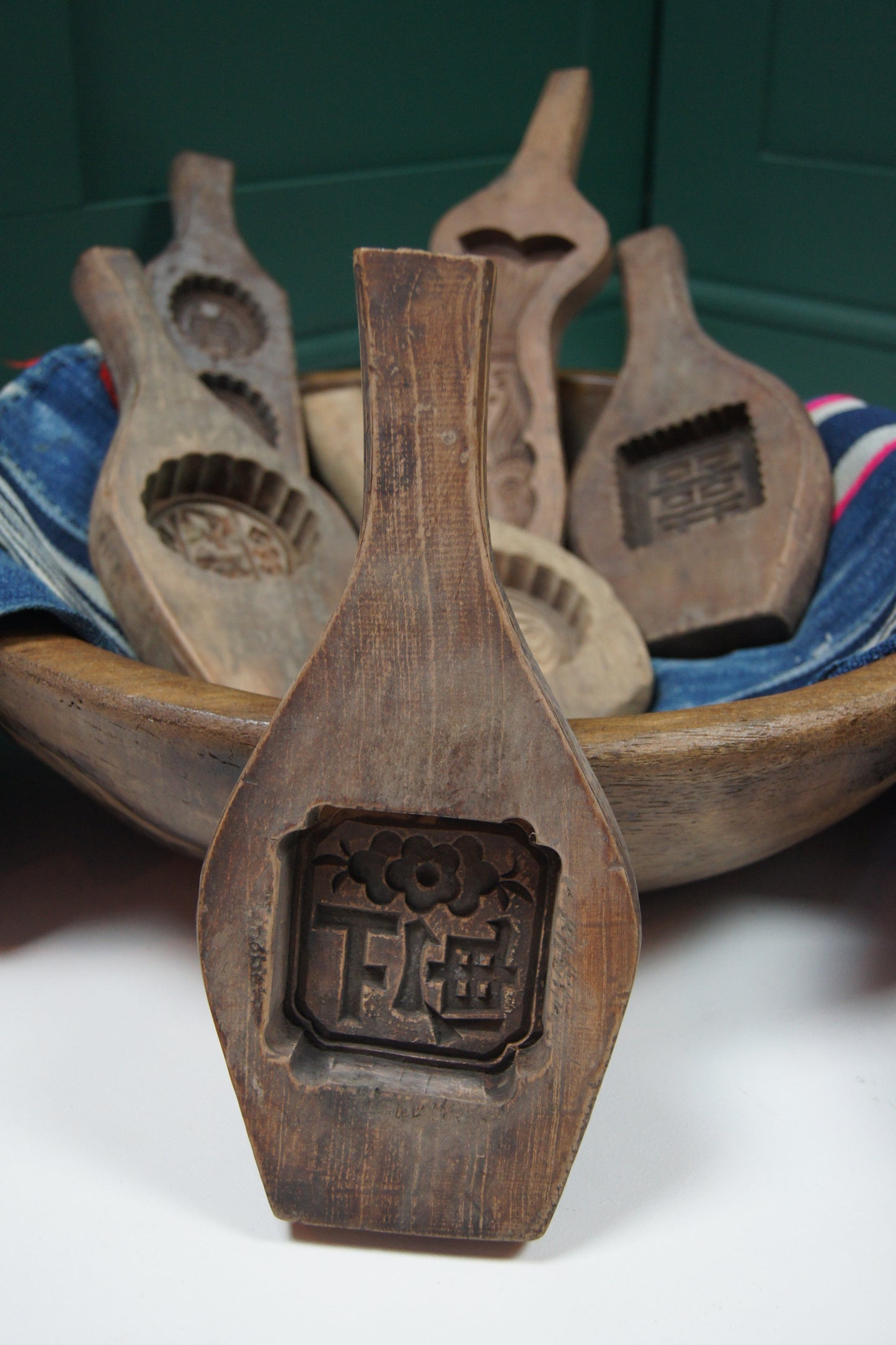 Large Wooden Vintage Chinese/Japanese Cake Mold