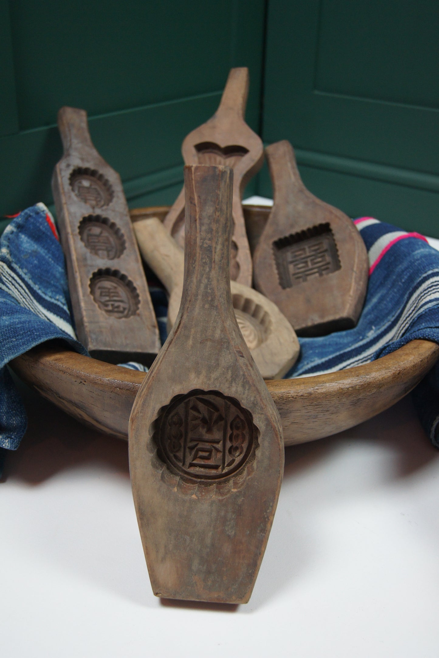 Large Wooden Vintage Chinese/Japanese Cake Mold