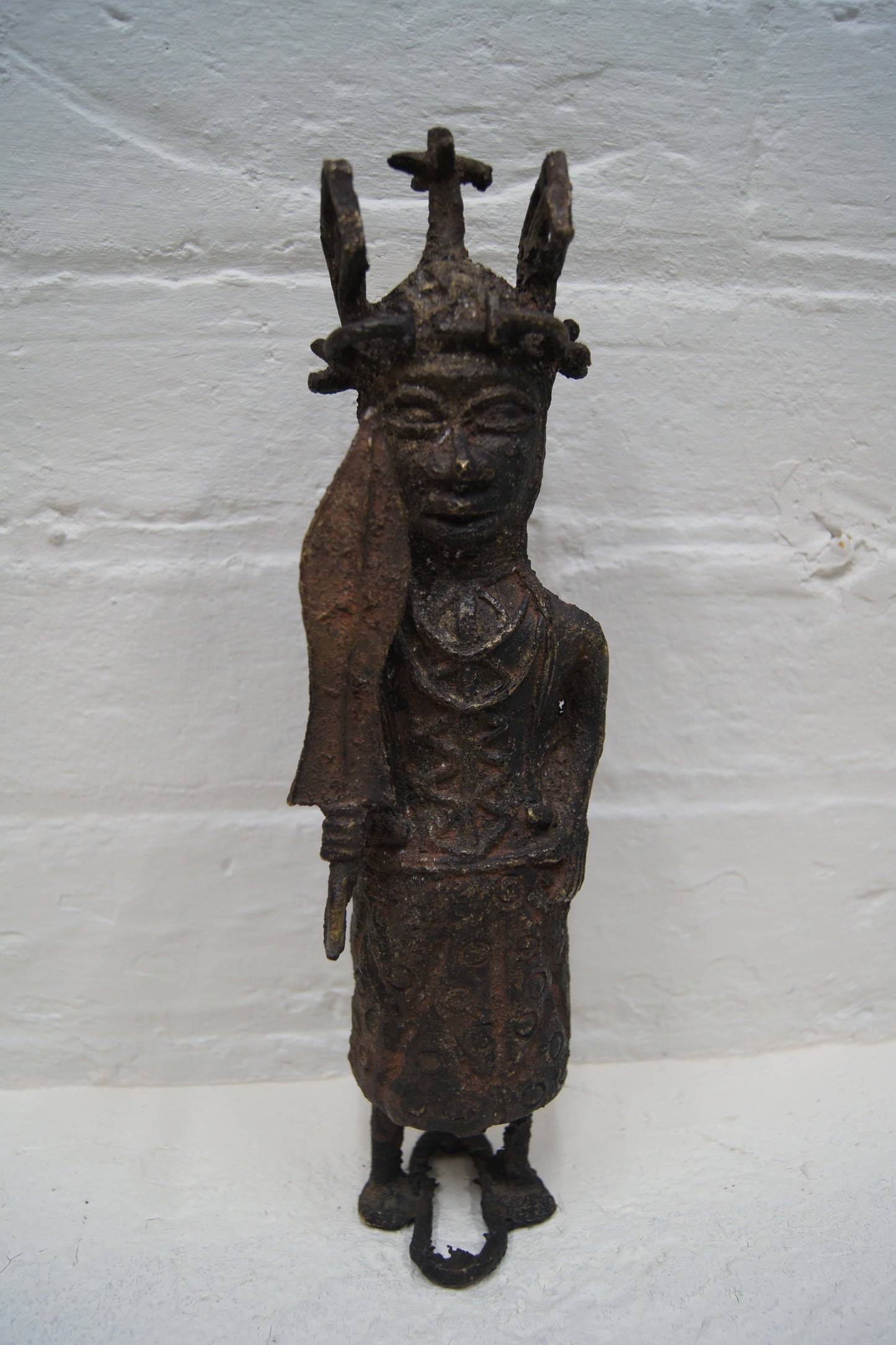 Bennin Bronze Figure of an Elder Oba