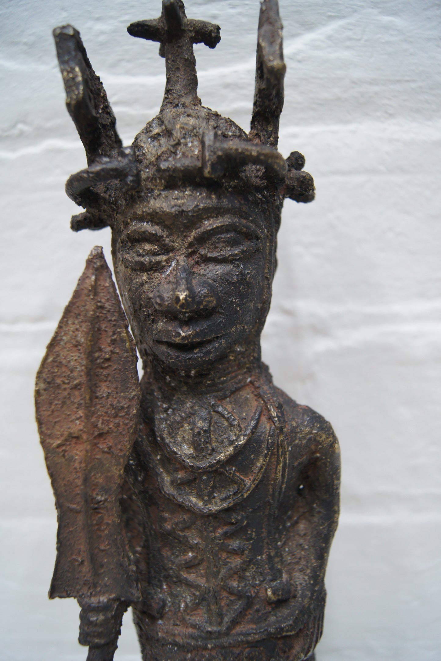 Bennin Bronze Figure of an Elder Oba